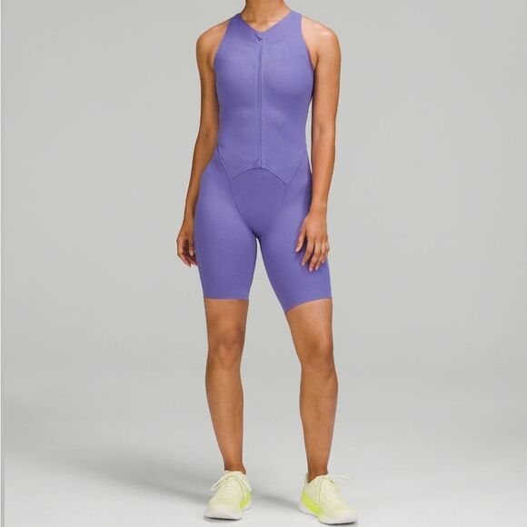 Lululemon One Piece - Picture 1 of 6